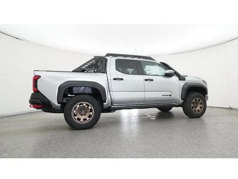 New 2025 Toyota Tacoma 4x4 Double Cab Hybrid image 26