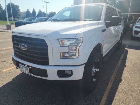 Used 2017 Ford F150 XLT w/ Equipment Group 302A Luxury AWD/4WD image 3