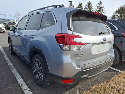 Certified 2023 Subaru Forester Limited image 4