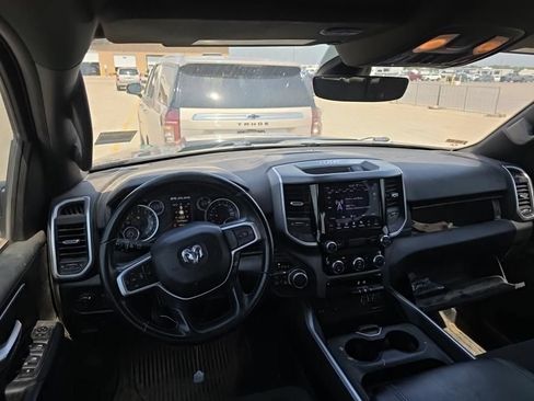 Used 2019 RAM 1500 Big Horn AWD/4WD image 8