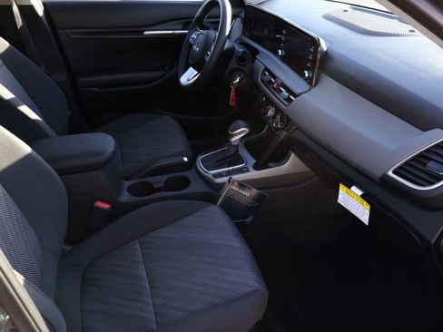 New 2026 Kia Seltos LX image 11