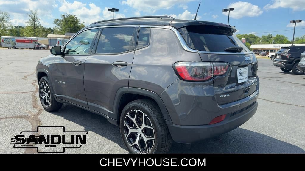 Used 2024 Jeep Compass Limited AWD/4WD image 38