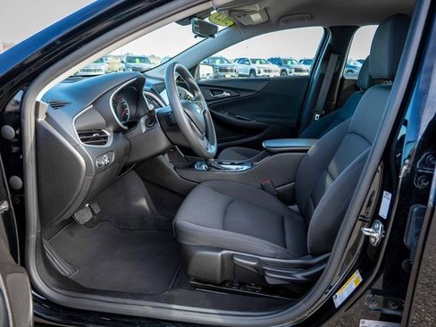 Used 2023 Chevrolet Malibu LS image 13