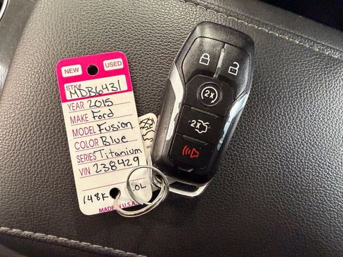 Used 2015 Ford Fusion Titanium image 39