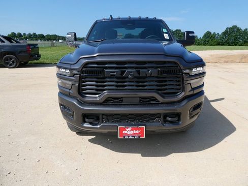 New 2026 RAM 2500 Big Horn AWD/4WD image 9