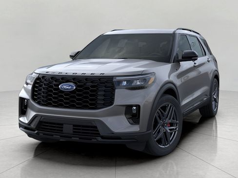 Used 2026 Ford Explorer ST-Line w/ ST-Line Street Pack AWD/4WD image 3