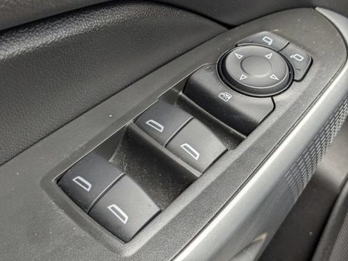 Used 2025 Chevrolet Trax LS w/ Driver Confidence Package FWD image 24