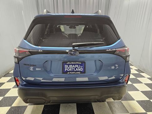 New 2025 Subaru Forester Premium image 5