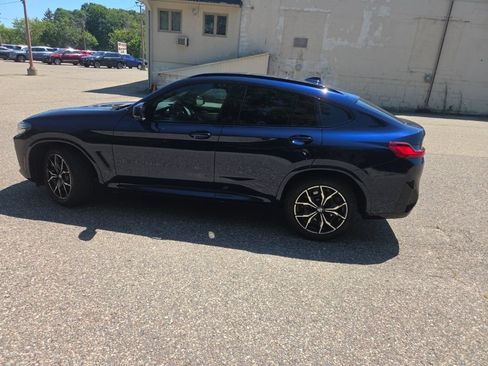 Used 2024 BMW X4 M40i AWD/4WD image 6