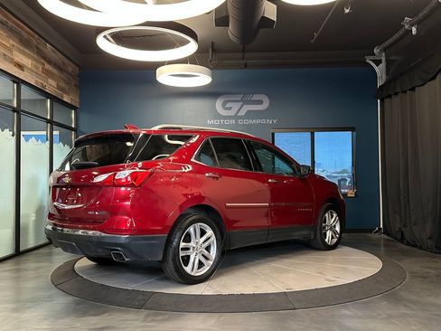 Used 2018 Chevrolet Equinox Premier AWD/4WD image 3
