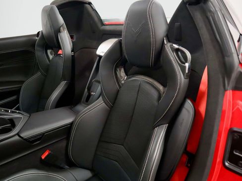 Used 2024 Chevrolet Corvette Z06 RWD image 21