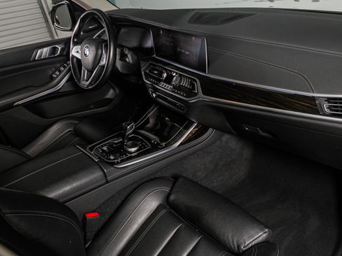 Used 2020 BMW X7 xDrive40i w/ Premium Package image 8
