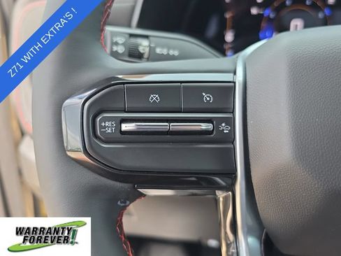 Used 2023 Chevrolet Colorado Z71 w/ Z71 Convenience Package 2 AWD/4WD image 19