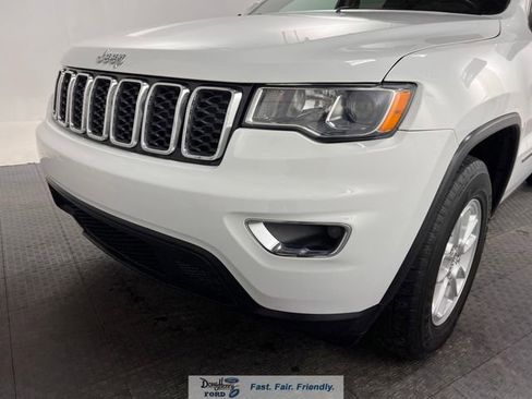 Used 2018 Jeep Grand Cherokee Laredo image 10