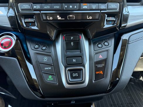 Used 2024 Honda Odyssey Elite image 49