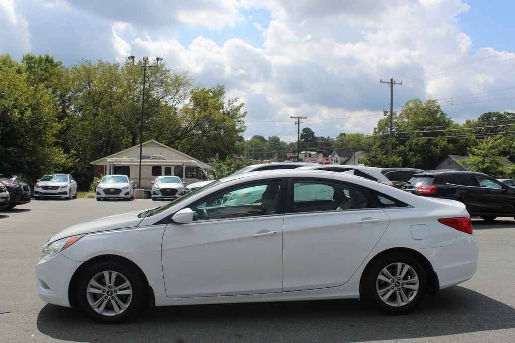 Used 2013 Hyundai Sonata GLS w/ Popular Equipment Pkg FWD image 8