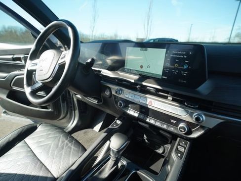 Used 2023 Kia Telluride EX X-Line image 33