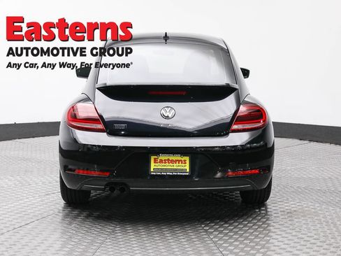 Used 2018 Volkswagen Beetle 2.0T S image 6