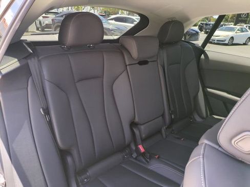 Used 2019 Audi Q8 Premium Plus AWD/4WD image 32