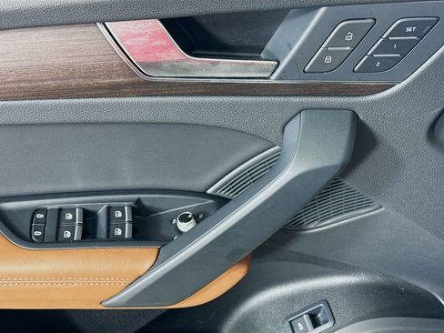 Certified 2023 Audi Q5 2.0T Premium Plus w/ Premium Plus Package image 11