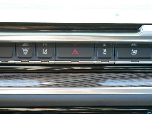 New 2026 Chevrolet Silverado 3500 LT w/ Convenience Package image 19