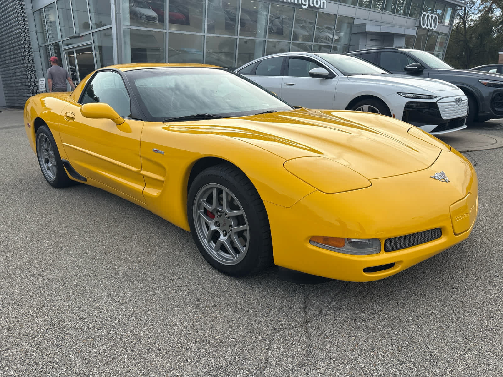Used 2003 Chevrolet Corvette Z06 w/ Memory Package, 3 Drivers RWD image 16