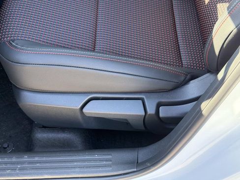 New 2026 Nissan Kicks SR FWD image 22