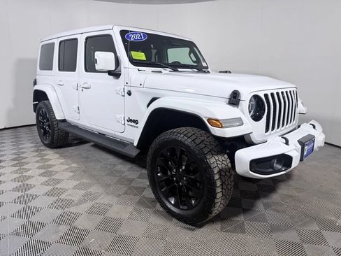 Used 2021 Jeep Wrangler Unlimited Sahara AWD/4WD image 9