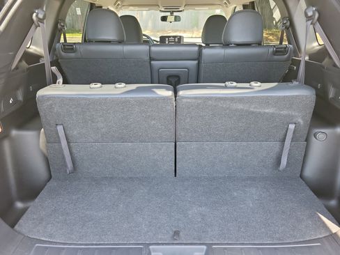 Used 2024 Mitsubishi Outlander SE AWD/4WD image 11