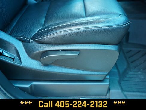 Used 2018 Chevrolet Silverado 1500 LT w/ Texas Edition AWD/4WD image 28