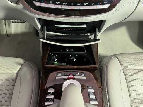 Used 2012 Mercedes-Benz S 63 AMG image 12