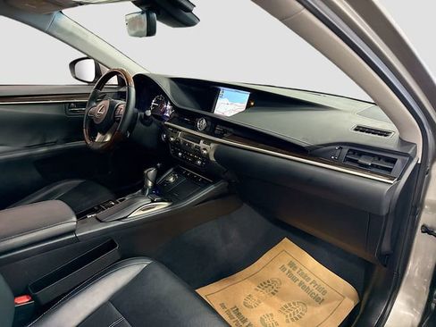 Used 2018 Lexus ES 350 image 30