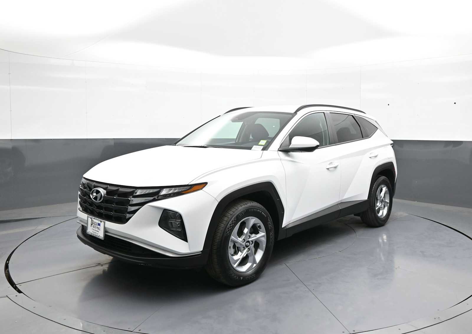 Used 2024 Hyundai Tucson SEL AWD/4WD image 1