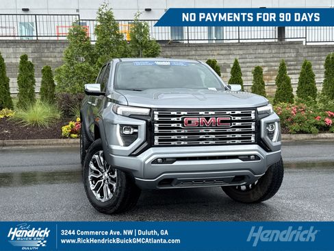Used 2024 GMC Canyon Denali AWD/4WD image 1