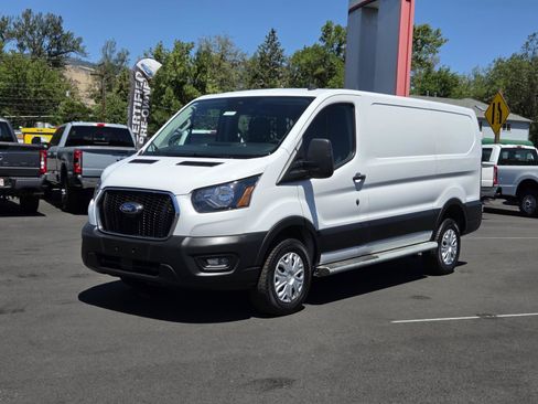 Used 2025 Ford Transit 250 Low Roof w/ Exterior Upgrade Package RWD image 1