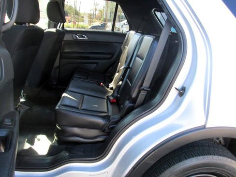 Used 2014 Ford Explorer 4WD Police Interceptor image 3