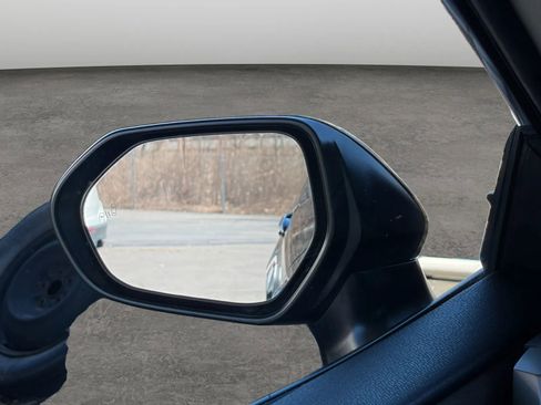 Used 2025 Toyota Camry LE image 29