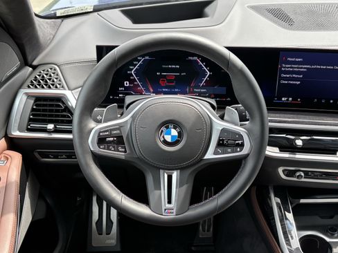 Used 2026 BMW X7 M60i AWD/4WD image 18