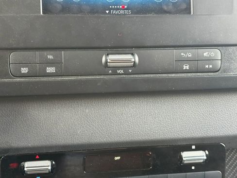 Used 2019 Mercedes-Benz Sprinter 170 image 39