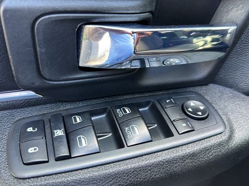 Used 2021 RAM 1500 Warlock w/ Electronics Group AWD/4WD image 15