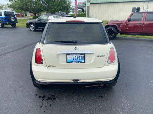 Used 2005 MINI Cooper Hardtop FWD image 6