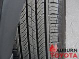 Used 2025 Toyota Corolla Cross L image 5