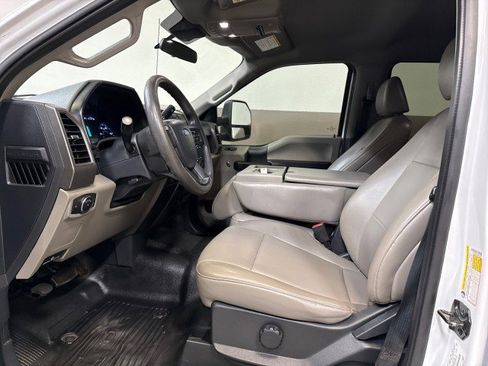 Used 2022 Ford F350 XL w/ Power Equipment Group image 13