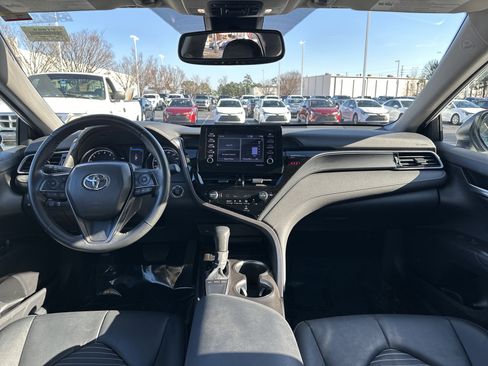 Certified 2024 Toyota Camry SE image 29