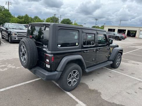 Used 2022 Jeep Wrangler Unlimited Sport AWD/4WD image 16