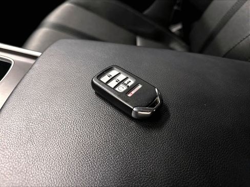 Used 2021 Honda Accord EX image 12