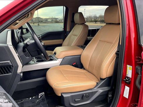 Used 2022 Ford F250 Lariat w/ Tremor Off-Road Package image 7