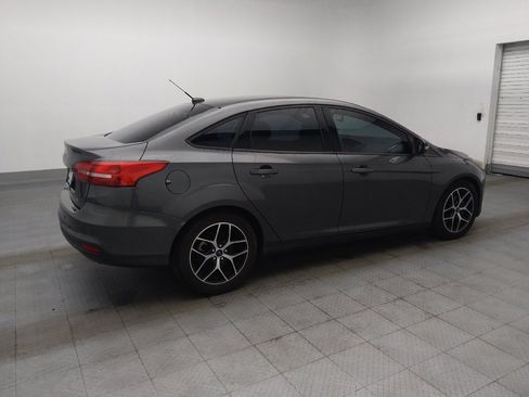 Used 2017 Ford Focus SEL FWD image 10