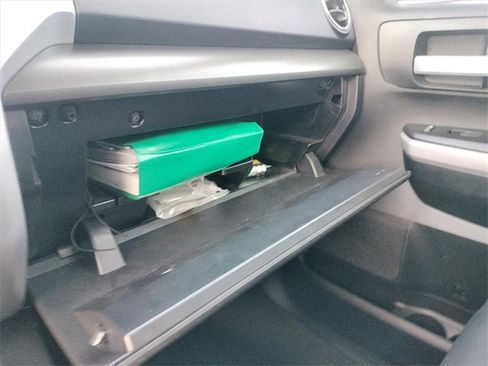 Used 2018 Toyota Tundra SR5 image 24