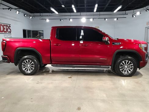Used 2020 GMC Sierra 1500 AT4 w/ AT4 Premium Package image 8